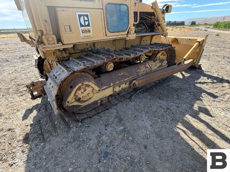 caterpillar-d5b-sa-image-28