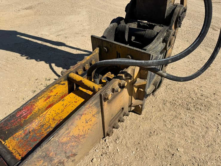 deere-230-lc-image-41