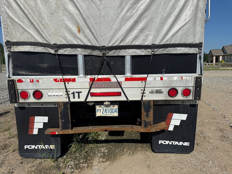 2016-fontaine-flat-bed-trailer-image-45
