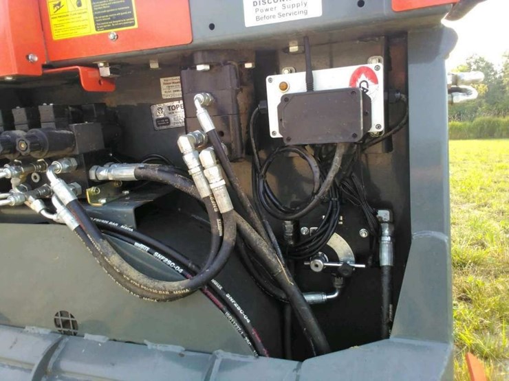 2023-mini-straw-master-smmi-4-bale-chopper-spreader-w/skid-loader-mounting-plate---like-new-image-11