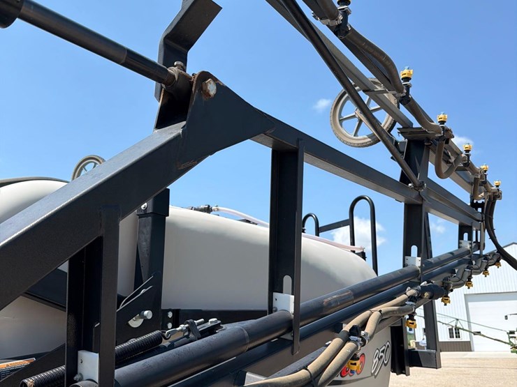 demco-850-image-22