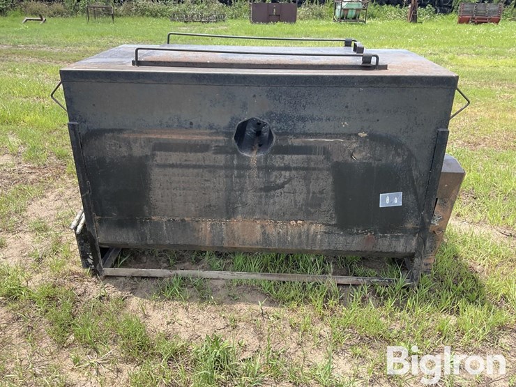 1500-lb-cake-feeder-image-2