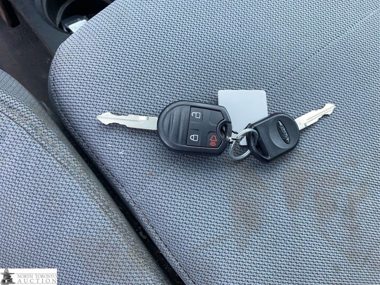 2014-ford-f150-image-14