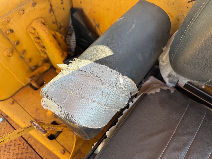 caterpillar-d8h-image-33