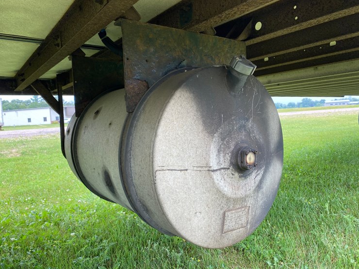 2005-utility-3000r-reefer-image-35
