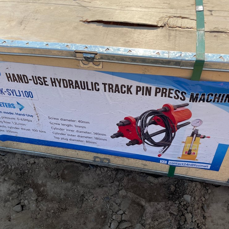 #18321 • 2026 SKLP Hand-Use Hydraulic Track Pin Press Machine (Princeton, MN)