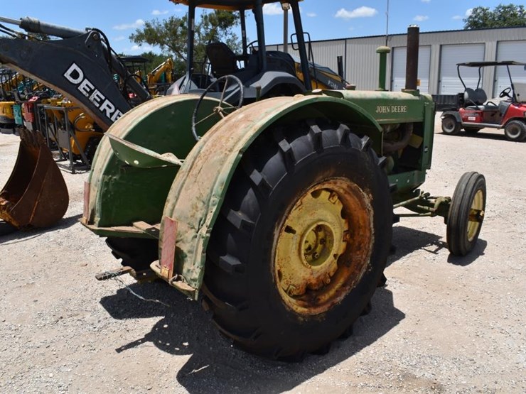 john-deere-a-image-7