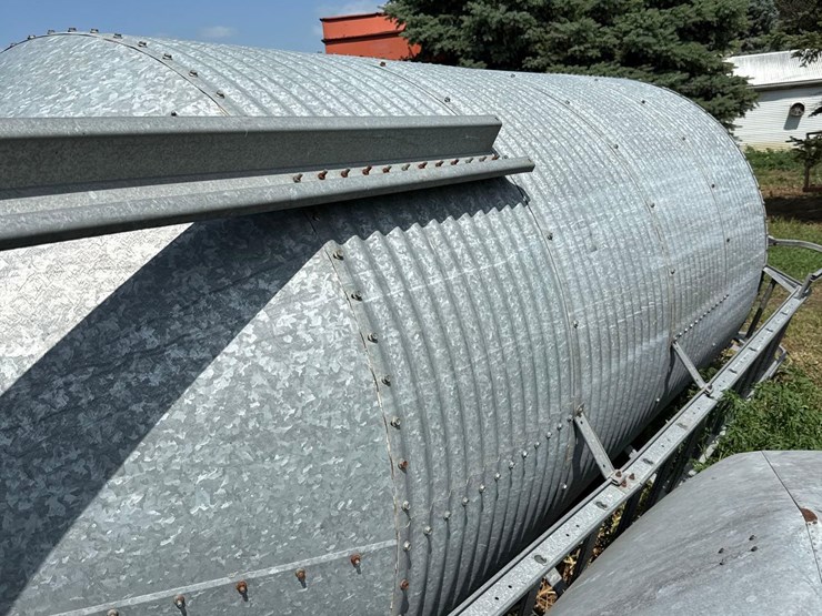 approx-9-ton-chore-time-bulk-bin-image-17