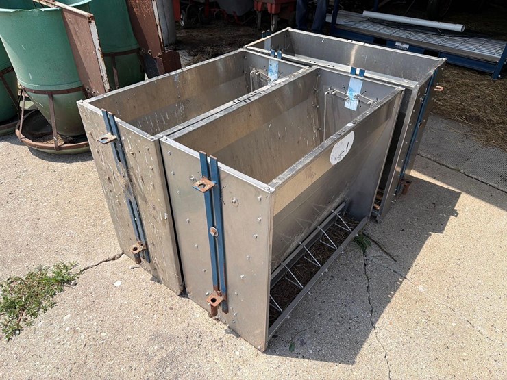3-hog-slat-300-series-stainless-steel-hog-feeders-image-1