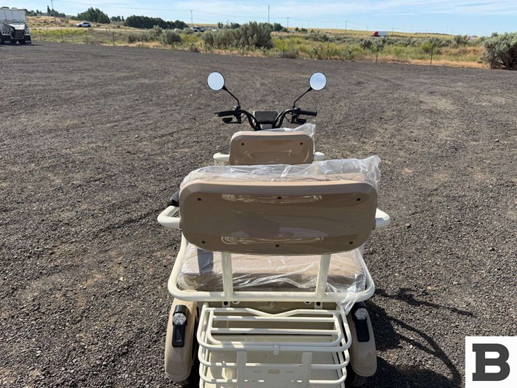 2026-sdlanch-irgc40-mini-golf-cart-image-7