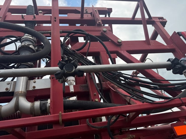 2005-case-ih-spx3200-image-19