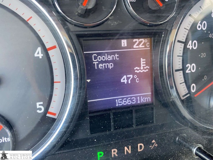 2011-dodge-2500-image-22
