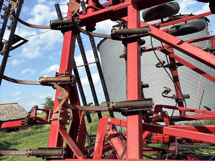 case-ih-4300-image-11