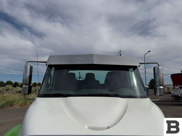 2006-international-durastar-4300-image-10