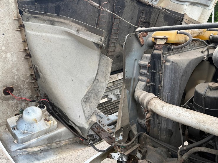 ford-f700-image-44