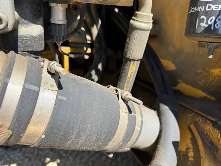 deere-230-lc-image-81