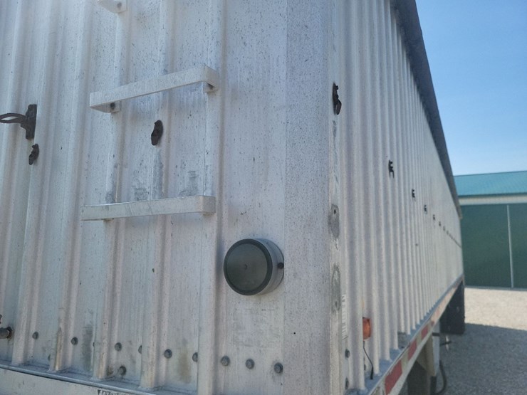 1978-chamberlain-jagh---500-tandem-axle-semi-hopper-trailer-image-26