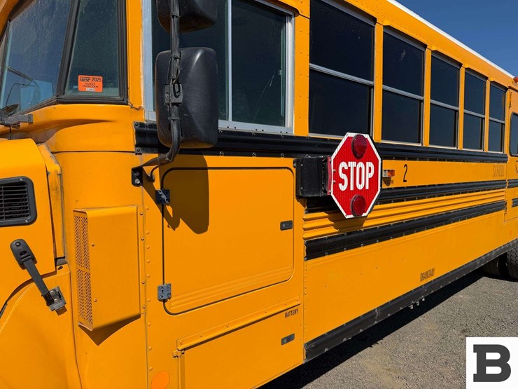 2013-blue-bird-bb-conventional-school-bus-image-14