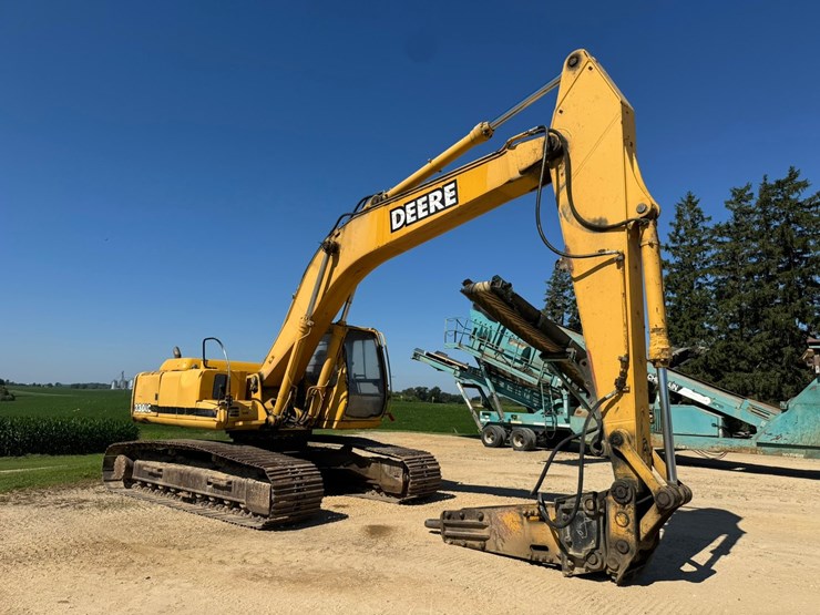 deere-230-lc-image-7