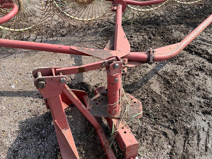 sitrex-6-wheel-hay-rake-image-4
