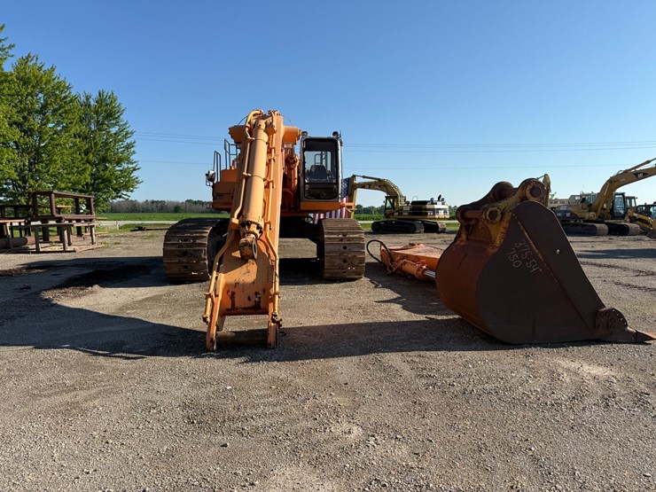 hitachi-ex750-5-image-2