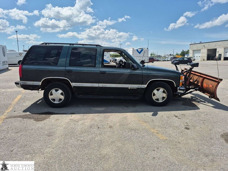 1997-chevrolet-tahoe-image-4