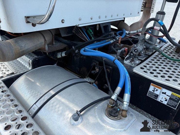 2010-kenworth-t800-image-20