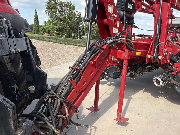 2012-case-ih-1250-image-10