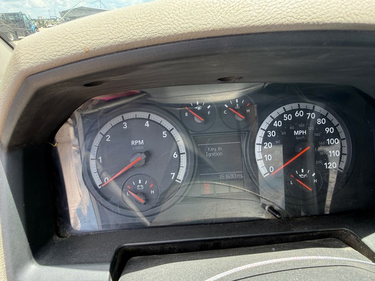2012-dodge-ram-2500-image-57