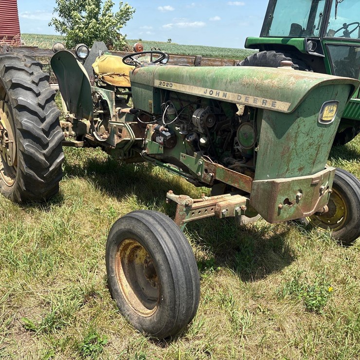 2020 JOHN DEERE 2020