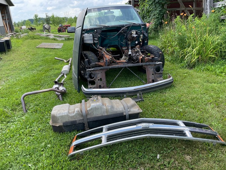 1996-chevrolet-1500-image-3