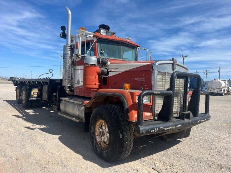 1989-kenworth-w900-image-3