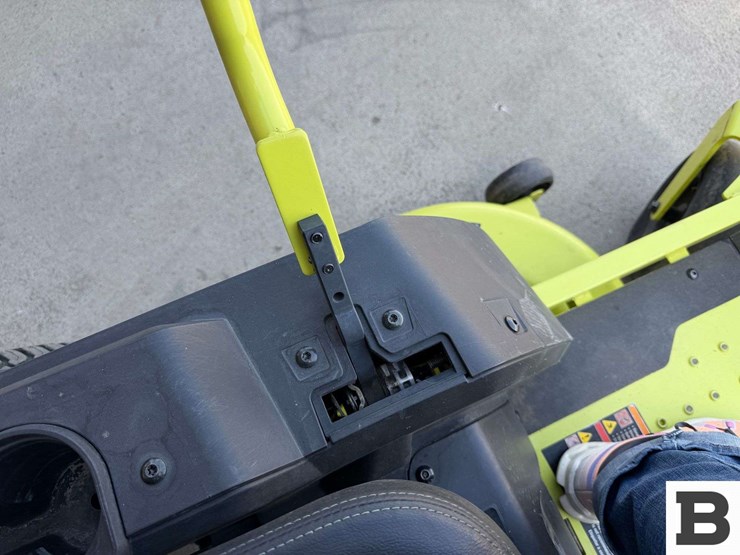 ryobi-zt480ex-electric-zero-turn-mower-image-33