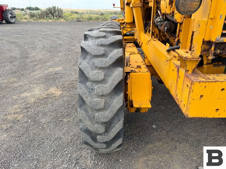 champion-d-600b-motor-grader-image-47