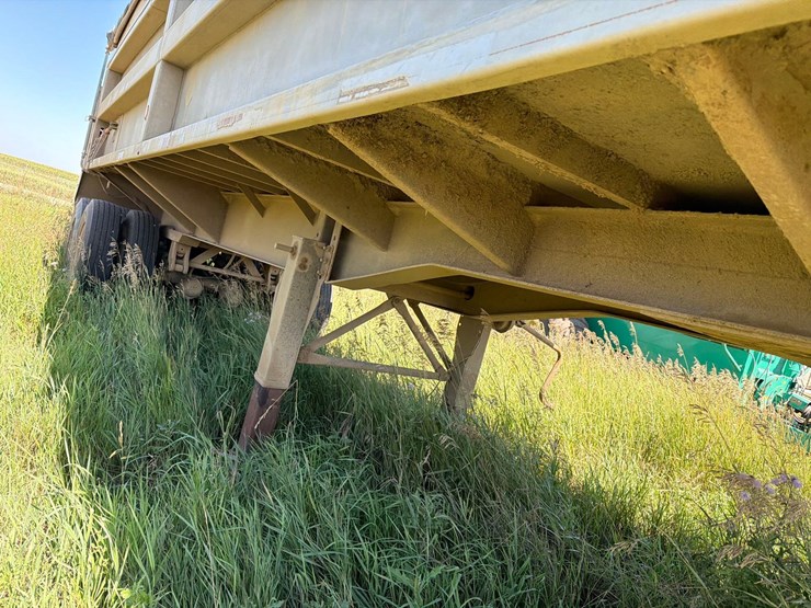 2006-converto-27ft-semi-end-dump-silage-trailer-image-18