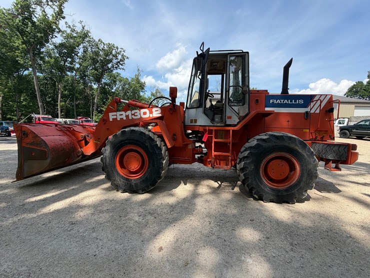 #1511-•-fiat-fr130.2-wheel-loader-image-2