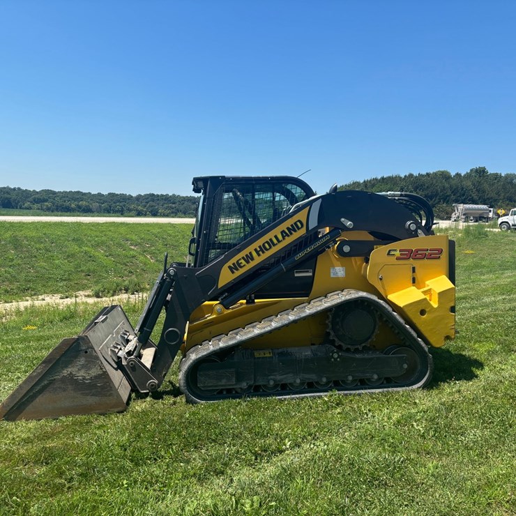 2025 NEW HOLLAND C362
