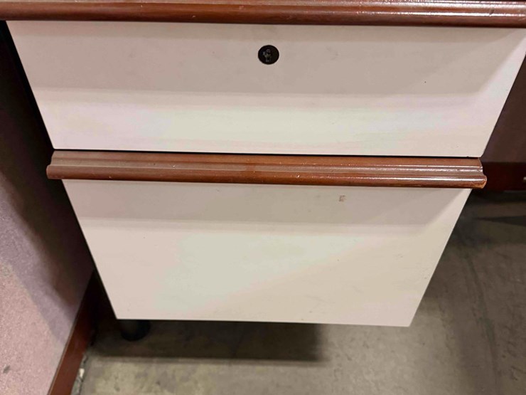5'x52"-l-shaped-desk-image-3