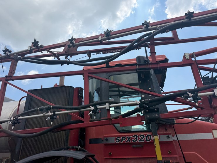 2005-case-ih-spx3200-image-48