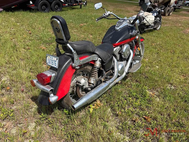 1996-kawasaki-vulcan-classic-motorcycle-image-3