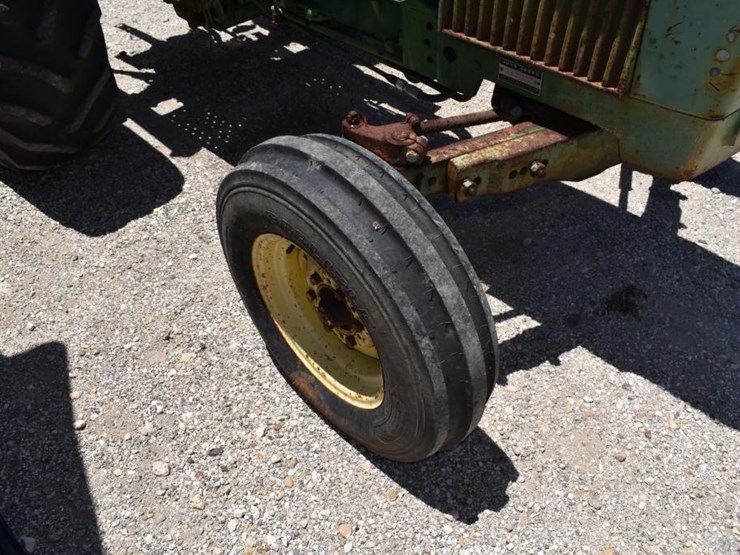 john-deere-1530-image-3