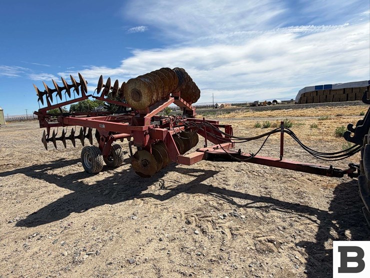 case-ih-770-image-8