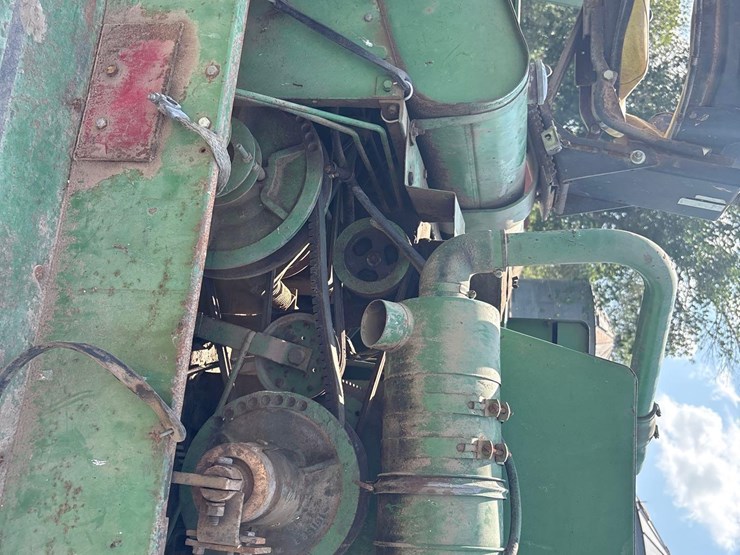 john-deere-800-image-23