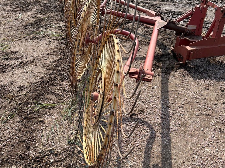 sitrex-6-wheel-hay-rake-image-11