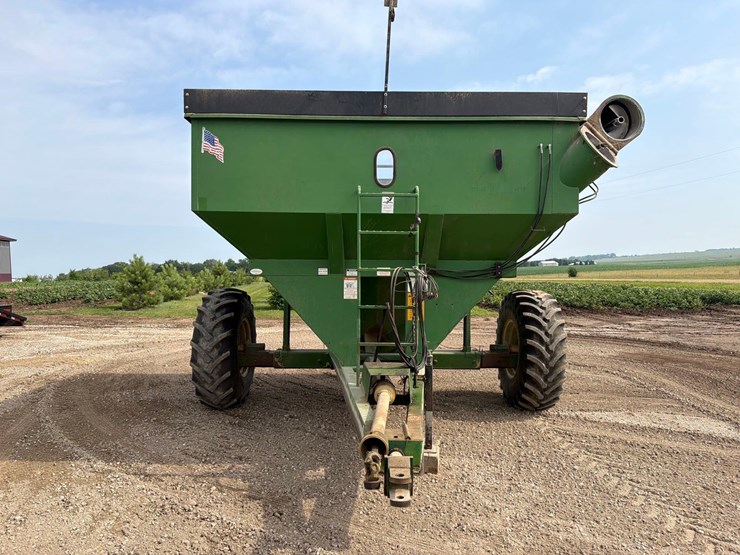 ficklin-cr9600-grain-cart-image-2