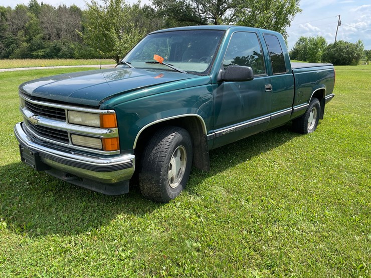 1998-chevrolet-silverado-1500-image-1