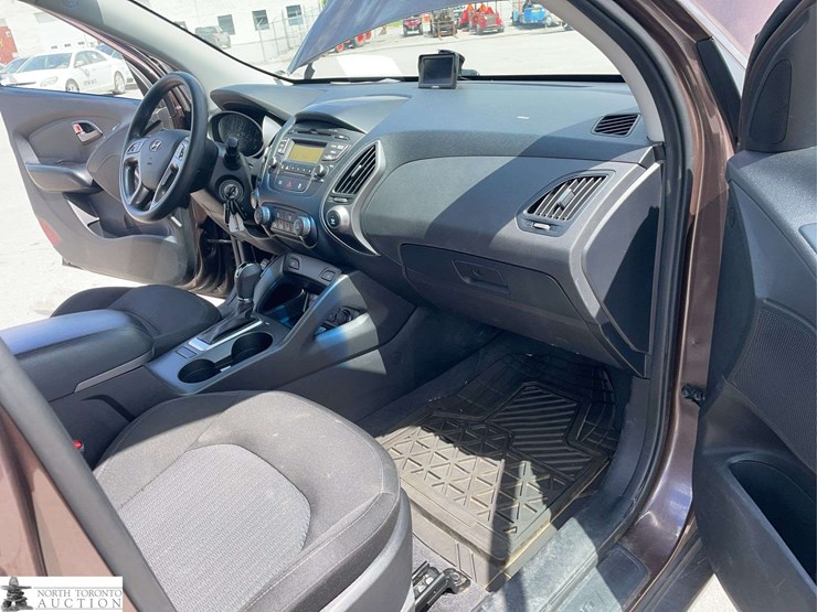 2014-hyundai-tucson-image-18