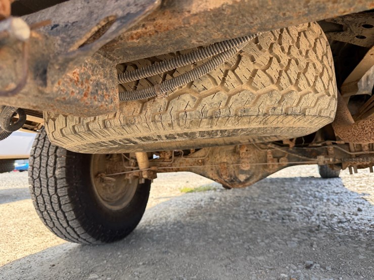 2003-toyota-tacoma-image-10