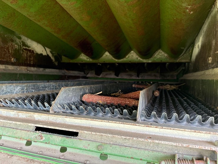 john-deere-6600-image-83