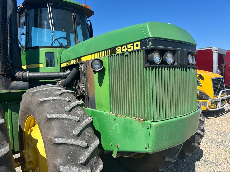 john-deere-8450-image-10